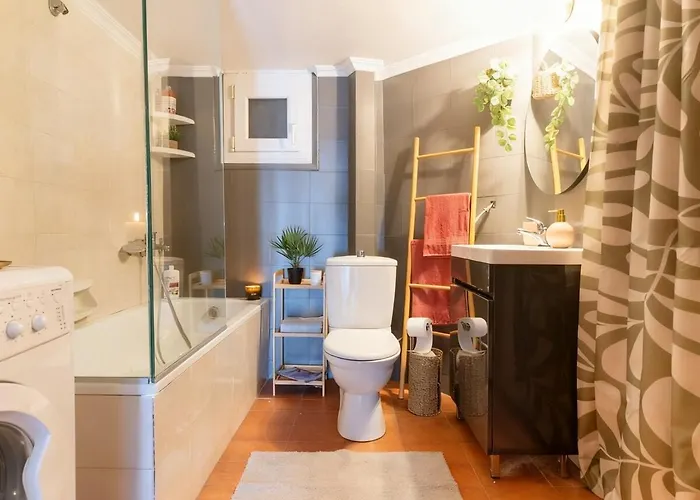 Modern Comfort With Balcony * Selanik