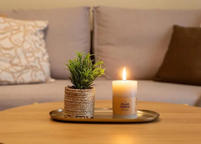 Modern Comfort With Balcony Daire Selanik