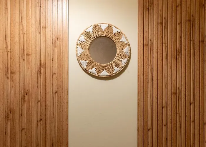 Modern Comfort With Balcony Апартаменты Салоники