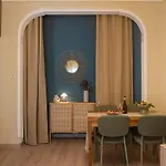 Modern Comfort With Balcony *